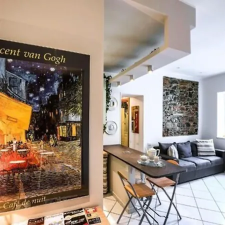 Lia 2 Ла-Спеція